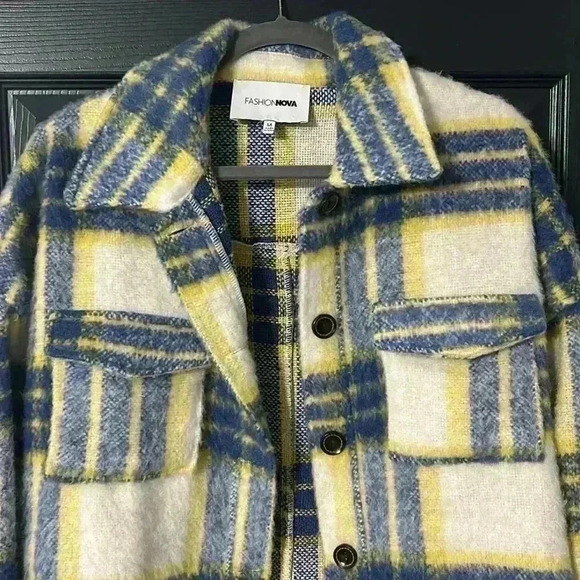 Fashionnova Quilted Jacket - Picture 2 of 4